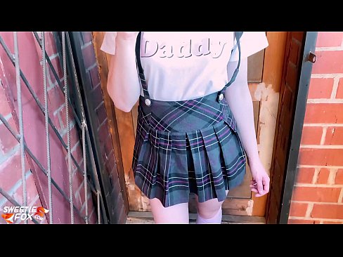 ❤️ 女子校生は授業の代わりに彼女のペニスを深く吸ってファックする。 ❤️❌ ファッキングビデオ ❌️