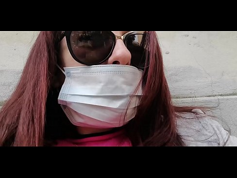 ❤️ ニコレッタは隣人に復讐し、彼のガレージでおしっこをする（特別Covid19イタリア検疫所） ❤️❌ ファッキングビデオ ❌️